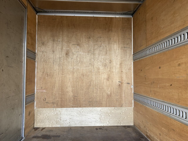 日産アトラスアルミバン小型（2t・3t）[写真26]