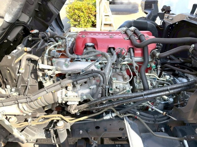 日野レンジャー冷凍車（冷蔵車）中型（4t）[写真18]