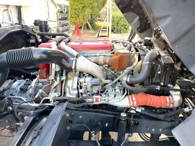 日野レンジャー冷凍車（冷蔵車）中型（4t）[写真19]