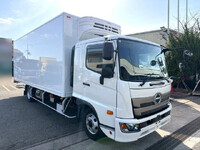 日野レンジャー冷凍車（冷蔵車）中型（4t）[写真01]