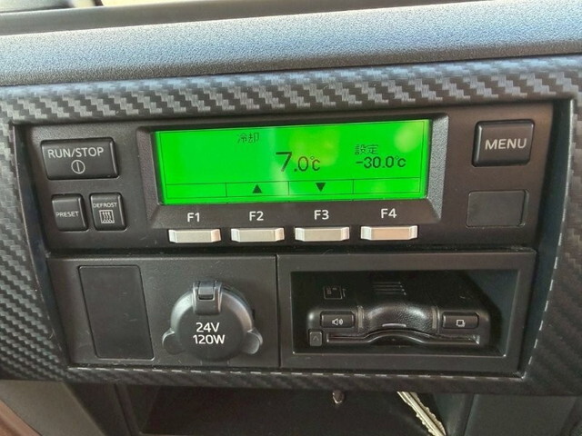 日野レンジャー冷凍車（冷蔵車）中型（4t）[写真23]