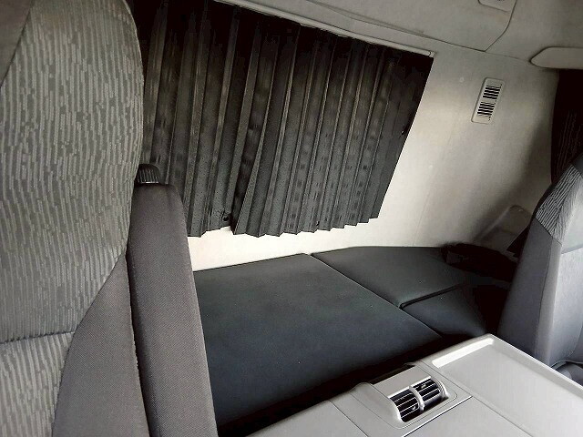 三菱ふそうスーパーグレート冷凍車（冷蔵車）大型（10t）[写真25]