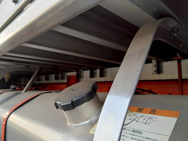 三菱ふそうスーパーグレート冷凍車（冷蔵車）大型（10t）[写真32]