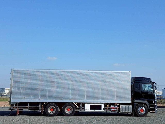 三菱ふそうスーパーグレート冷凍車（冷蔵車）大型（10t）[写真05]