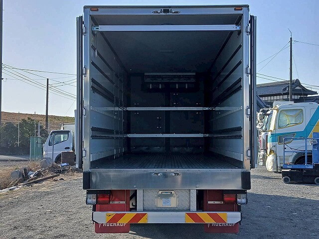 日野レンジャー冷凍車（冷蔵車）中型（4t）[写真10]