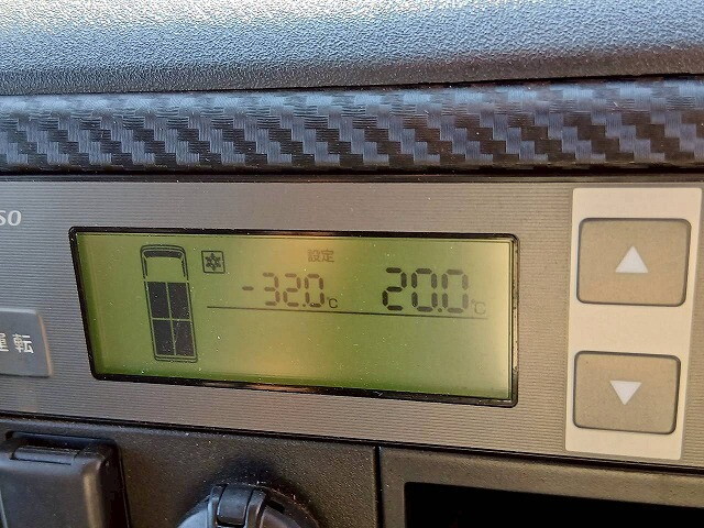 日野レンジャー冷凍車（冷蔵車）中型（4t）[写真23]