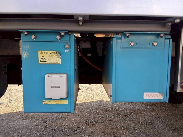 日野レンジャー冷凍車（冷蔵車）中型（4t）[写真35]