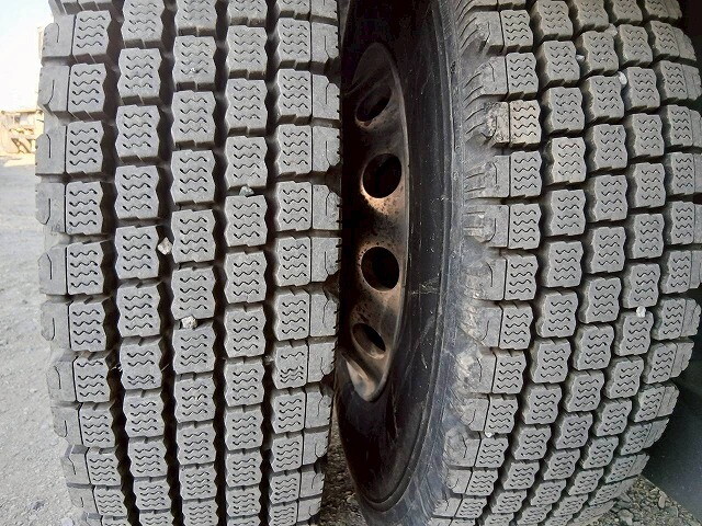 日野レンジャー冷凍車（冷蔵車）中型（4t）[写真39]