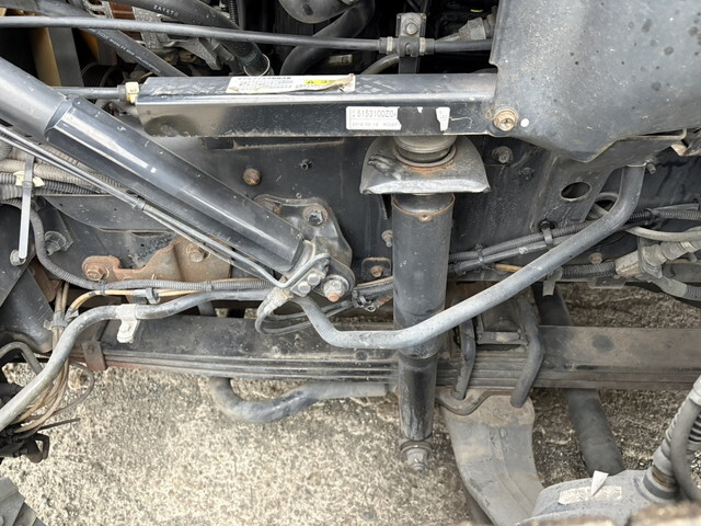 UDトラックスクオンアルミブロック大型（10t）[写真29]