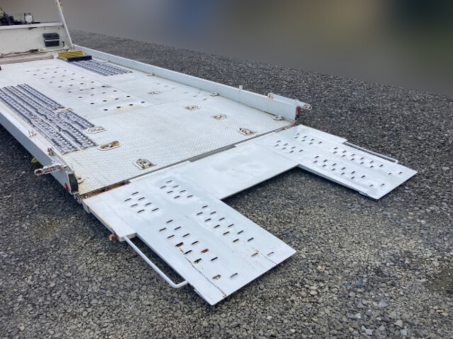 日産アトラスセーフティローダー小型（2t・3t）[写真11]