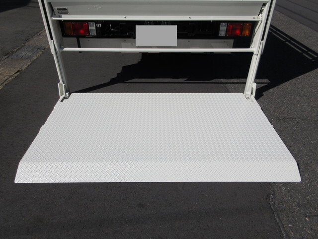 日野デュトロクレーン5段小型（2t・3t）[写真12]