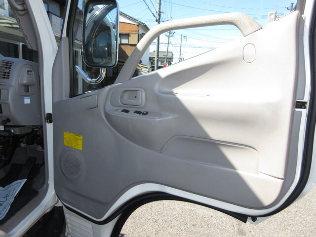 日野デュトロクレーン5段小型（2t・3t）[写真31]