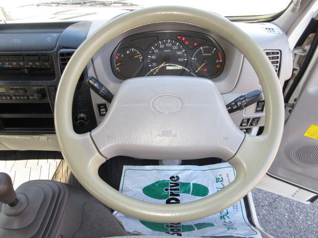 日野デュトロクレーン5段小型（2t・3t）[写真32]