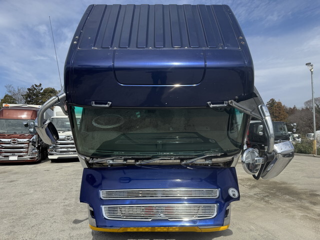 三菱ふそうスーパーグレート平ボディ大型（10t）[写真12]