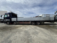 三菱ふそうスーパーグレート平ボディ大型（10t）[写真10]