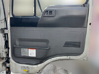 日野レンジャーアルミウイング中型（4t）[写真28]