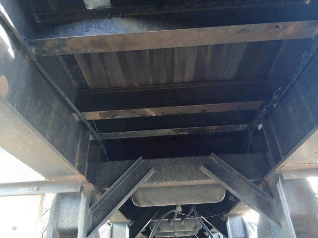 その他のメーカーその他の車種平床式トレーラー大型（10t）[写真36]