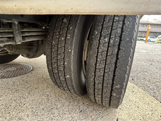 日野デュトロ冷凍車（冷蔵車）小型（2t・3t）[写真20]