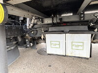 日野デュトロ冷凍車（冷蔵車）小型（2t・3t）[写真22]