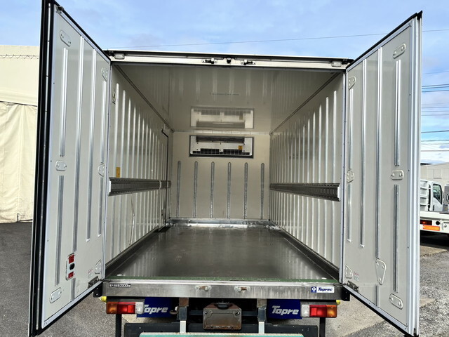 日野デュトロ冷凍車（冷蔵車）小型（2t・3t）[写真08]