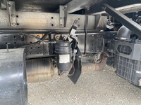 三菱ふそうキャンターアルミバン小型（2t・3t）[写真19]