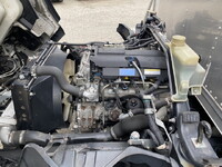 三菱ふそうキャンターアルミバン小型（2t・3t）[写真26]