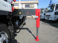 三菱ふそうキャンタークレーン4段小型（2t・3t）[写真13]