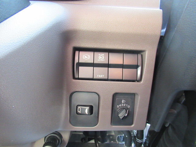 三菱ふそうキャンタークレーン4段小型（2t・3t）[写真27]