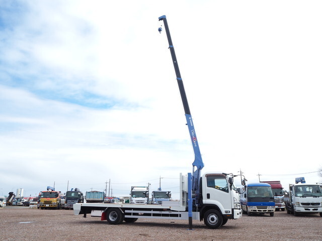 いすゞフォワードセルフクレーン4段増トン（6t・8t）[写真12]