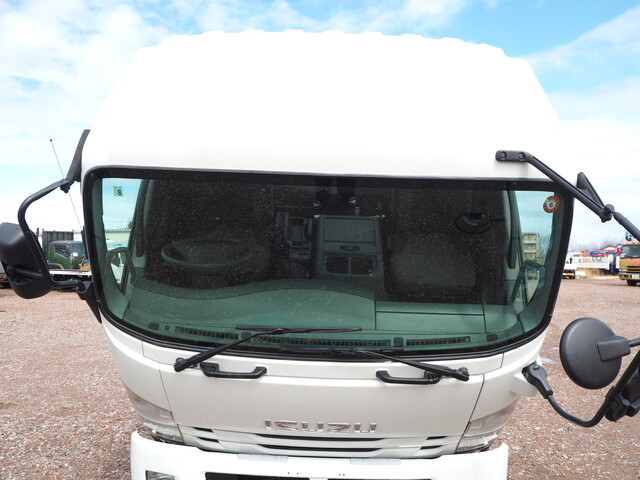 いすゞフォワードセルフクレーン4段増トン（6t・8t）[写真18]