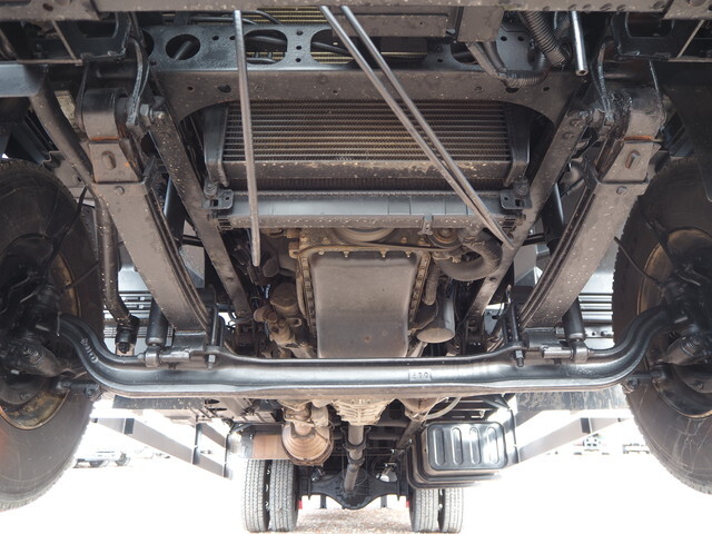 いすゞフォワードセルフクレーン4段増トン（6t・8t）[写真09]