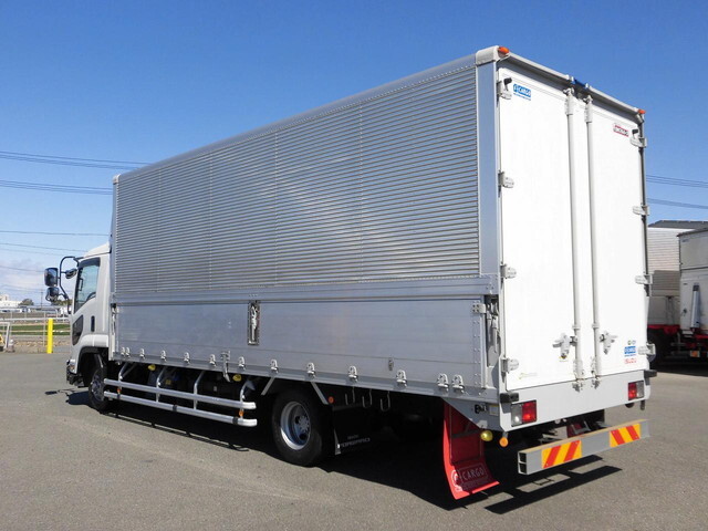 いすゞフォワードアルミウイング中型（4t）[写真02]