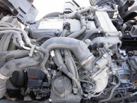 いすゞフォワードアルミウイング中型（4t）[写真22]