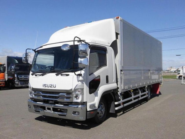 いすゞフォワードアルミウイング中型（4t）[写真03]