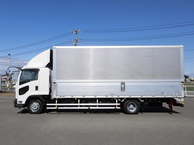 いすゞフォワードアルミウイング中型（4t）[写真05]