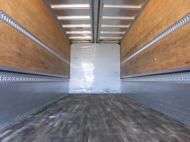 いすゞフォワードアルミウイング中型（4t）[写真08]