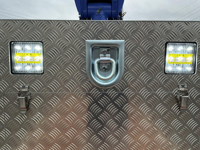 三菱ふそうファイターセルフクレーン4段増トン（6t・8t）[写真16]