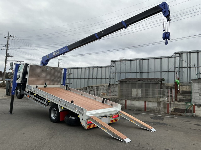 三菱ふそうファイターセルフクレーン4段増トン（6t・8t）[写真02]