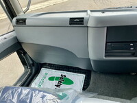 三菱ふそうファイターセルフクレーン4段増トン（6t・8t）[写真28]