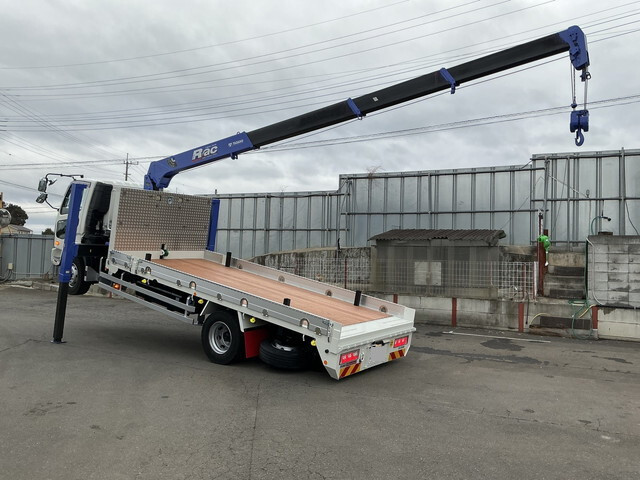 三菱ふそうファイターセルフクレーン4段増トン（6t・8t）[写真09]