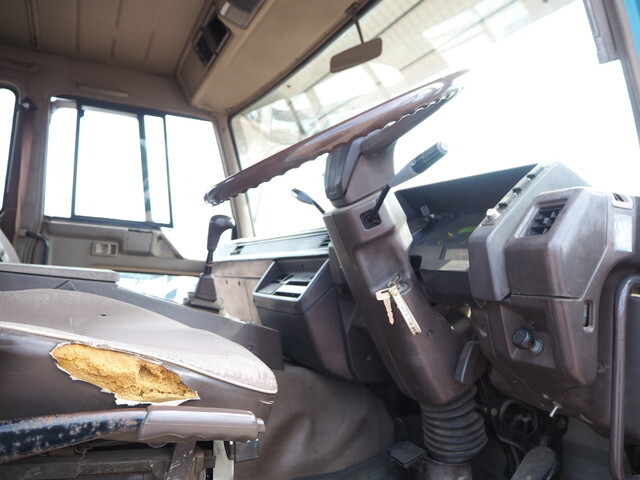 三菱ふそうグレートセルフローダー大型（10t）[写真31]