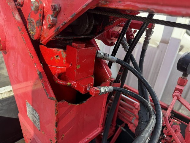 UDトラックスカゼットクレーン3段小型（2t・3t）[写真12]