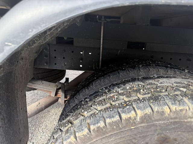 UDトラックスカゼットクレーン3段小型（2t・3t）[写真23]