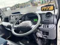 三菱ふそうキャンターパッカー車（塵芥車）小型（2t・3t）[写真32]