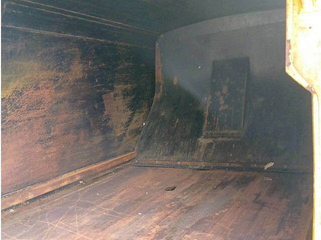 三菱ふそうキャンターパッカー車（塵芥車）小型（2t・3t）[写真28]