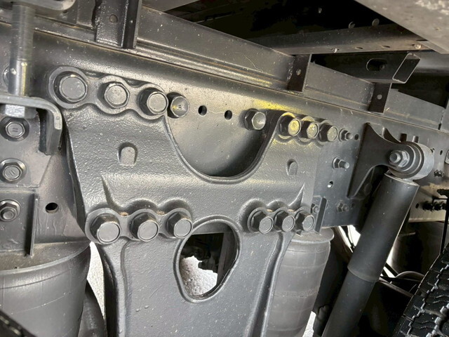 日野プロフィアアルミウイング大型（10t）[写真10]