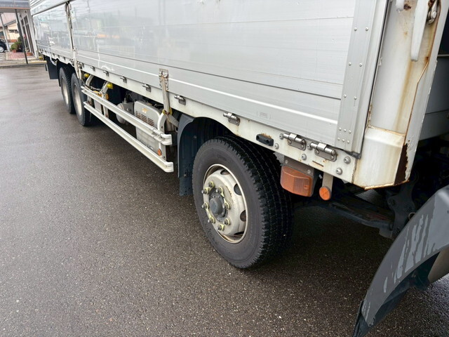 日野プロフィアアルミウイング大型（10t）[写真12]