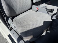 日野デュトロ平ボディ小型（2t・3t）[写真26]