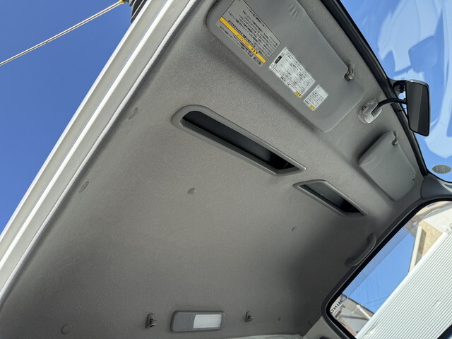 日野デュトロ平ボディ小型（2t・3t）[写真31]