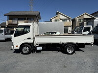 日野デュトロ平ボディ小型（2t・3t）[写真06]